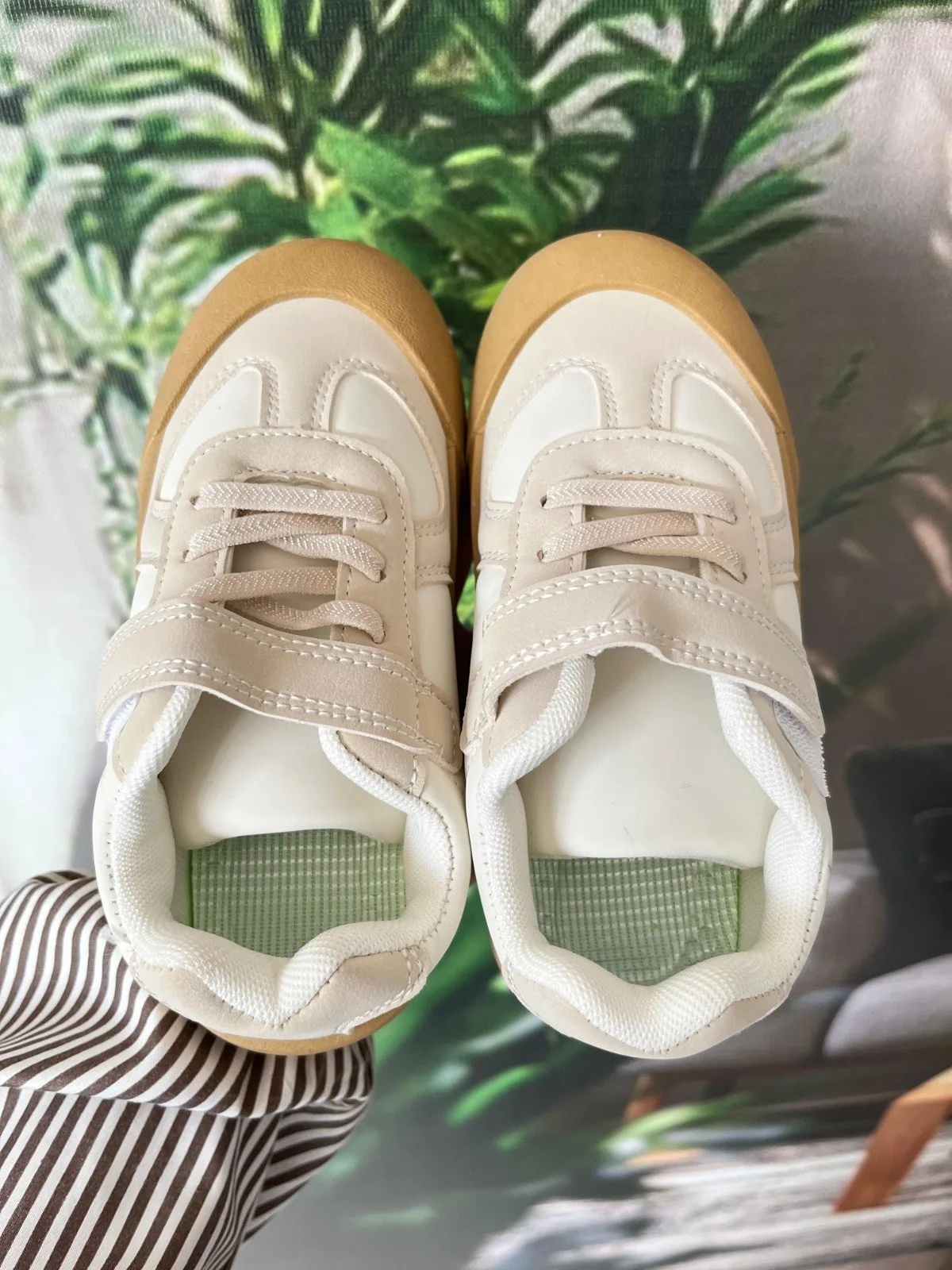 Sepatu Casual Anak – (Promo Habisin Stok)
